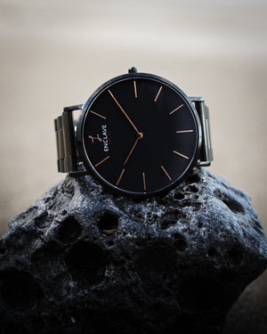 Levante - Black / Black Link